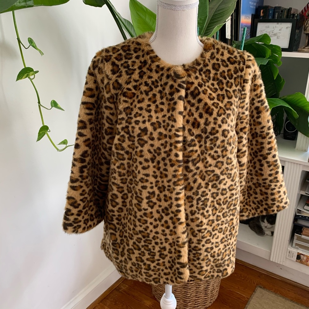 Faux Leopard Fur Short Coat
